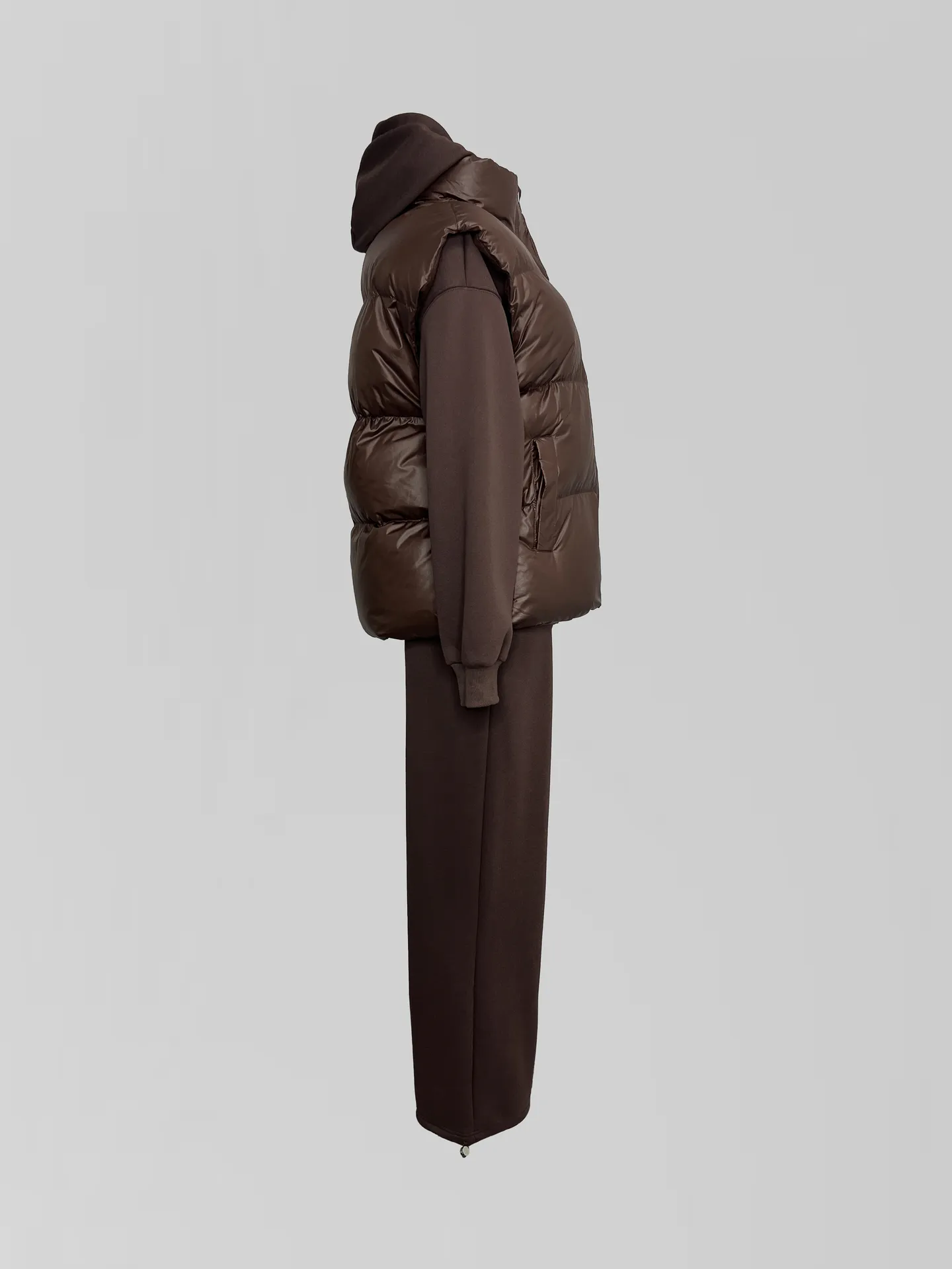 Спортивный костюм-тройка 23367 из зип-кофты, прямых штанов на кулиске и жилета