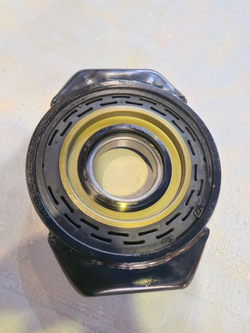 Промежуточная опора в сборе (D70,L220, 2 отв.,обойма 20мм) SH HOWO (Shaft-Gear)
