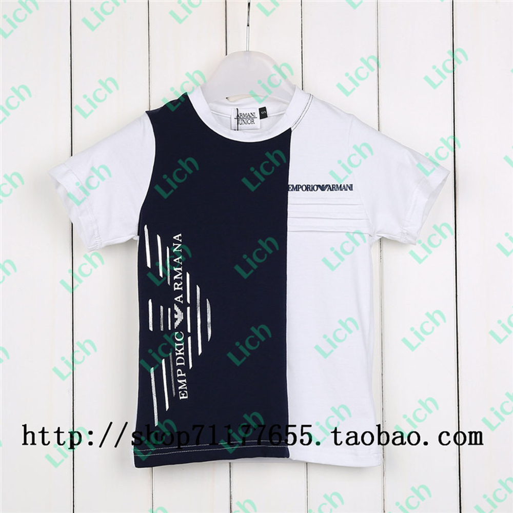 Футболка с контрастной вставкой и вышивкой