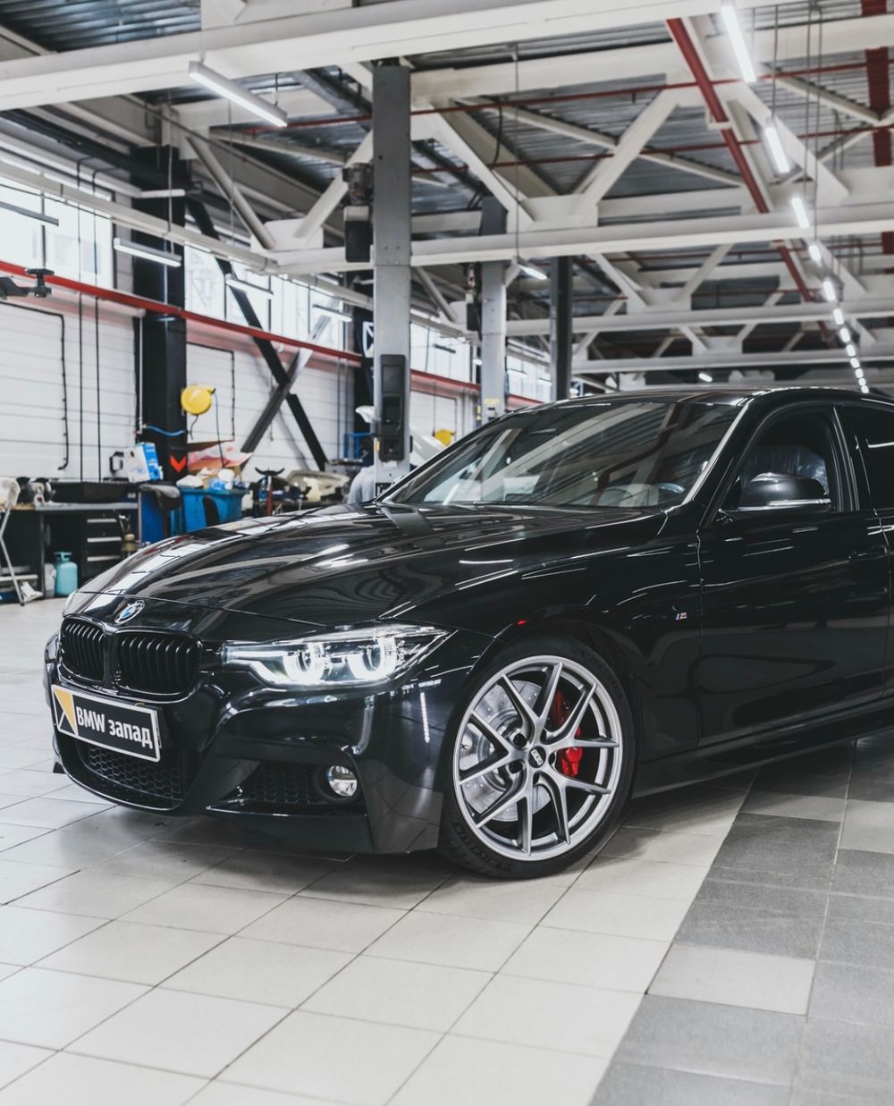 F30 & BBS CI-R 19" platinum silver