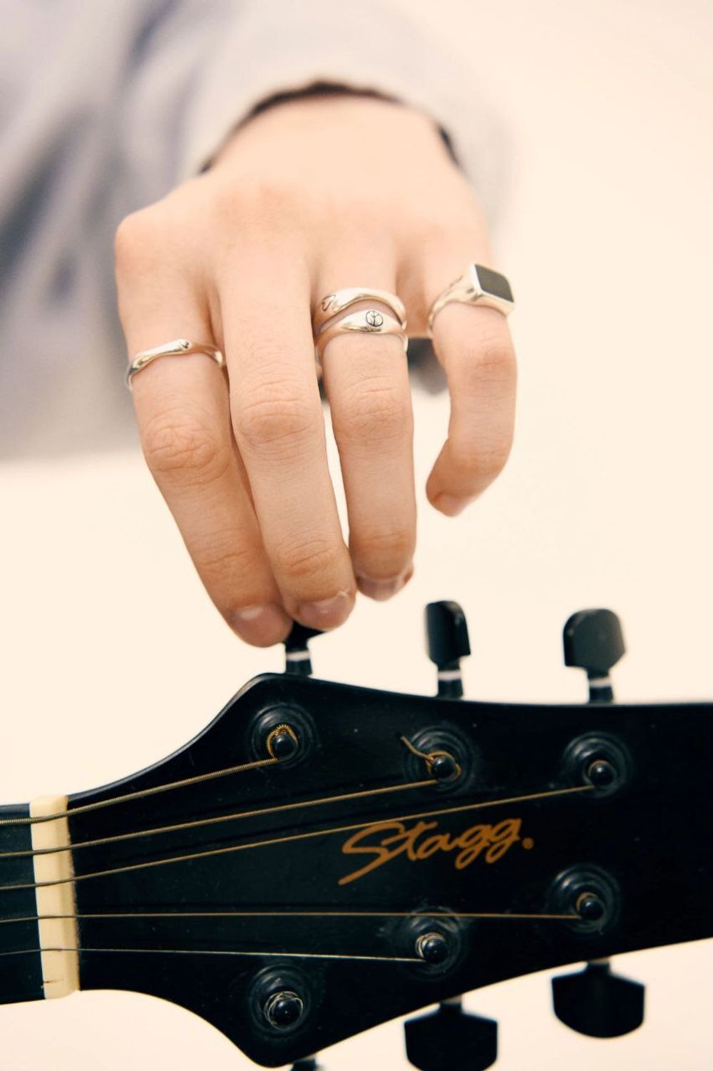 Кафф Stormy Monday