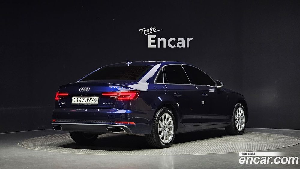 Audi A4 (B9) 40 TFSI (01.2020)