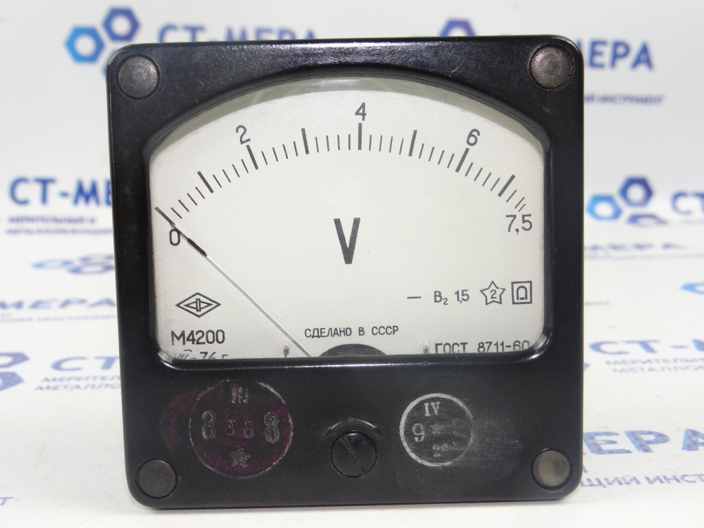 Вольтметр М4200 (0-7.5V)