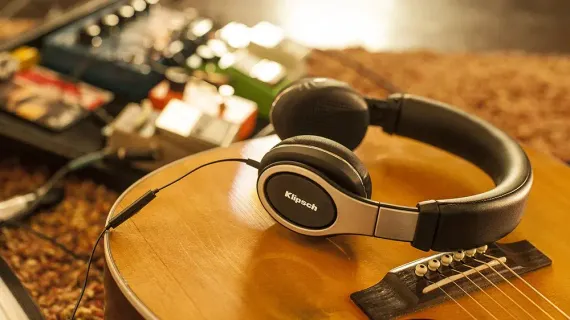 Klipsch REFERENCE ON-EAR Black