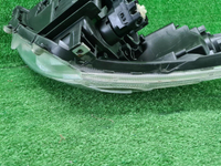 Битая Фара правая Suzuki Swift 4 (2011-2013) галоген