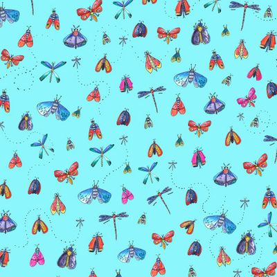 Бабочки на голубом фоне