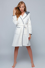 Плюшевый женский халат Bella с капюшоном (Размер: L-XL) (Цвет: белый)