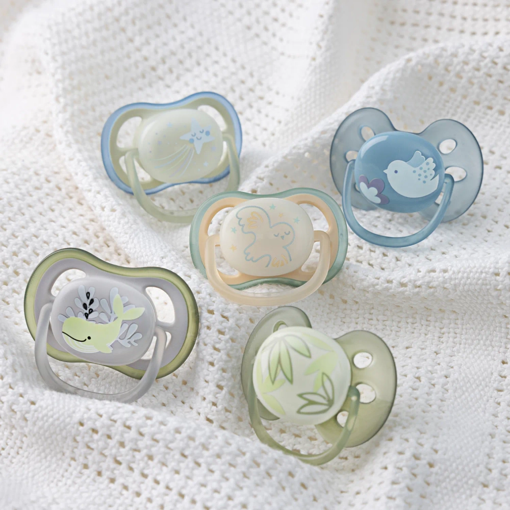 Пустышка Philips Avent Ultra Air 18+мес 2шт SCF376/01