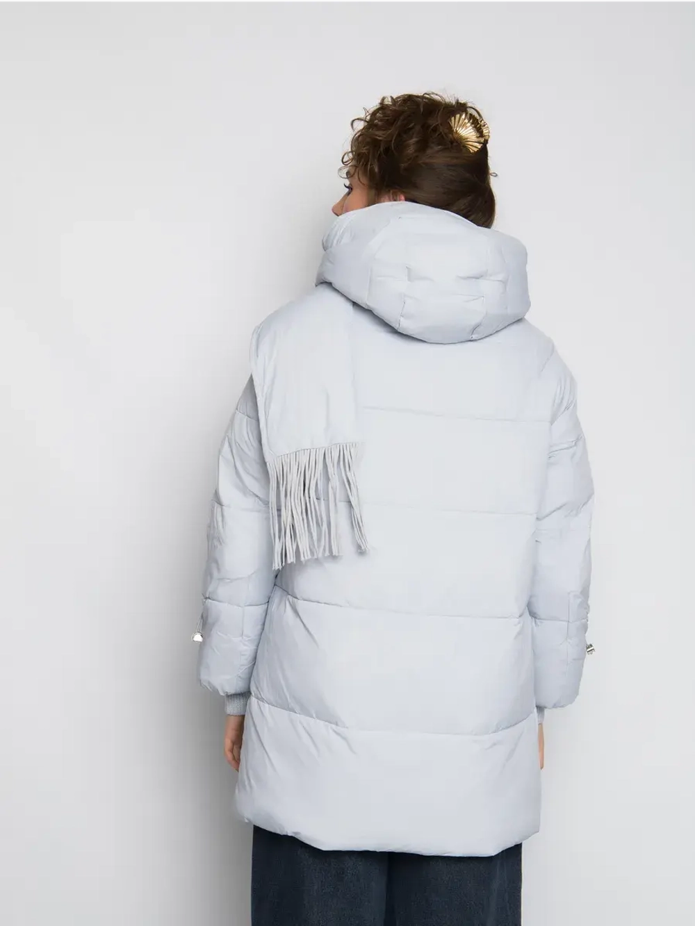 Куртка зимняя удлиненная с капюшоном