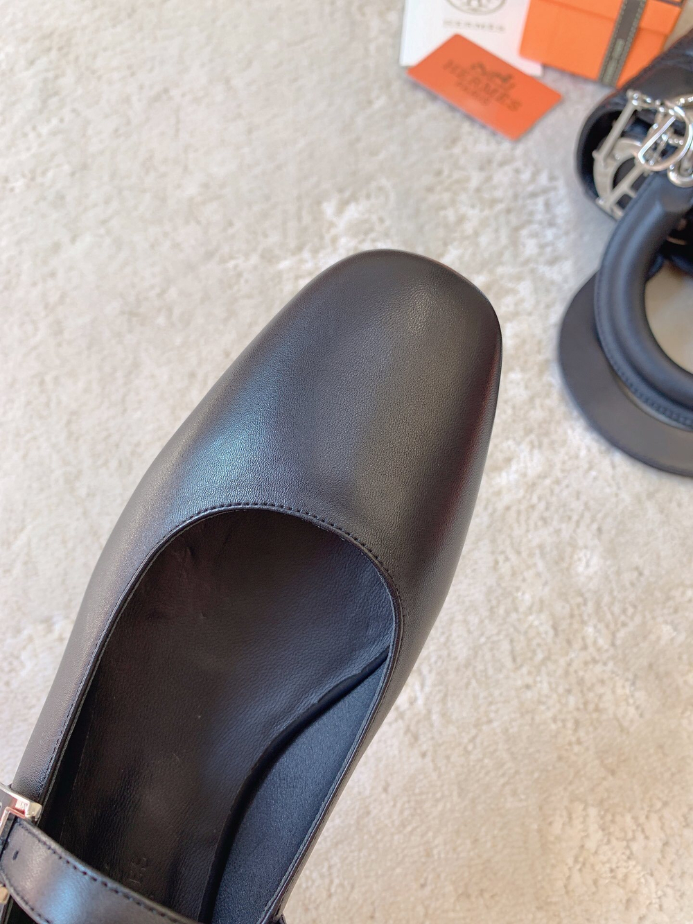 Hermes Jane Ballet Flat  (5 colors)