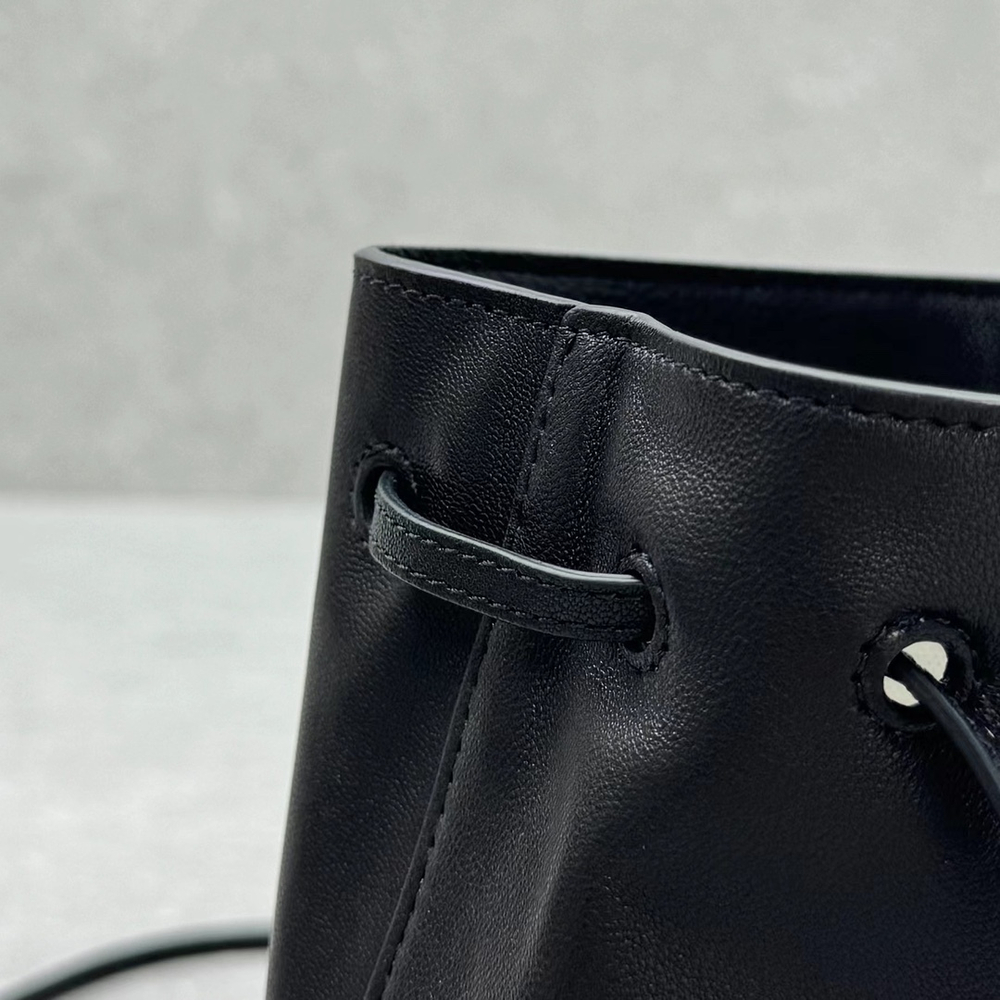 Miu Miu Leather Mini Bag 17 cm