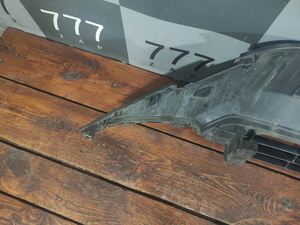 Решетка переднего бампера Toyota RAV4 V (XA50) 18-нв Б/У Оригинал 5311342110