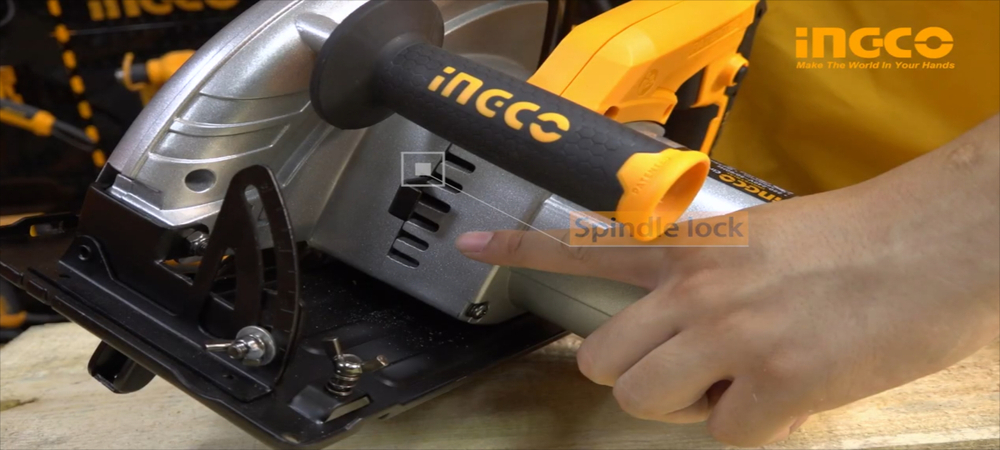 Циркулярная пила INGCO CS2358 INDUSTRIAL 235х25.4 мм 2,2 кВт