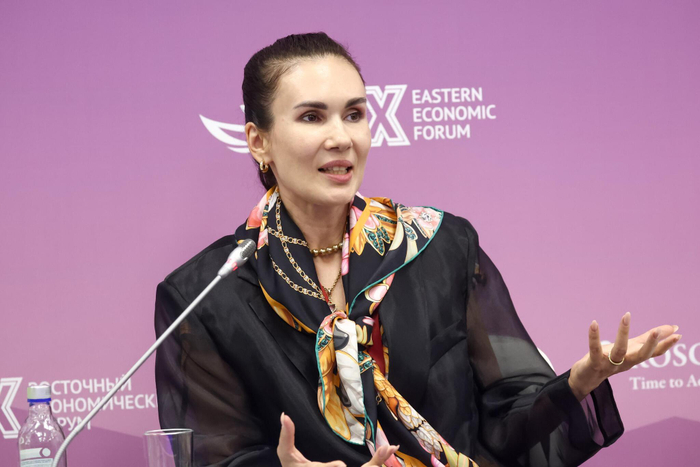 Дизайнер Нина Ручкина выступила на Восточном Экономическом Форуме