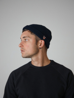 Шапка короткая синяя Город Горький олень красный