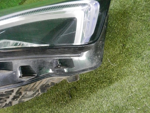 Фара правая Mercedes A W177 (2018-2022) LED