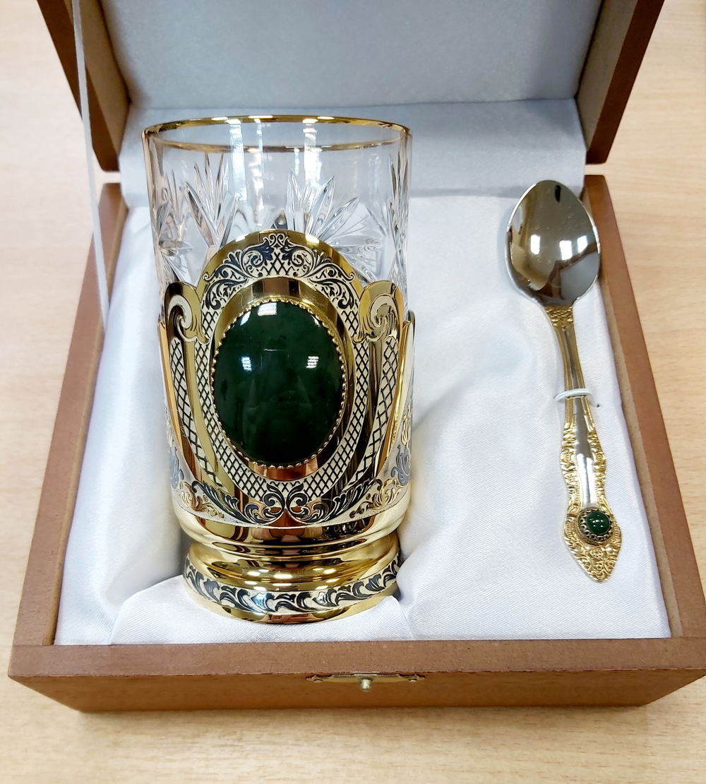 Подстаканник "Нефрит" №2 с ложечкой нефрит