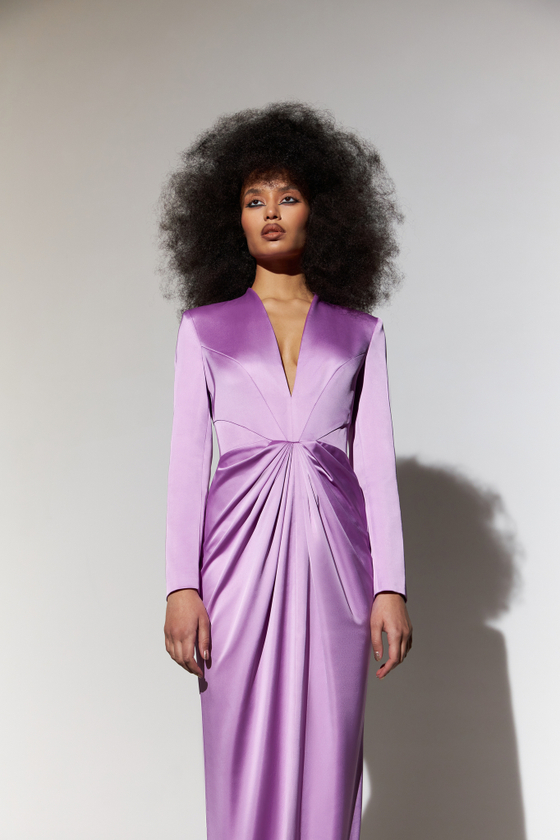 Платье макси атласное с драпированной юбкой