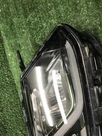 Битая Фара правая Geely Coolray (2019-2023) LED
