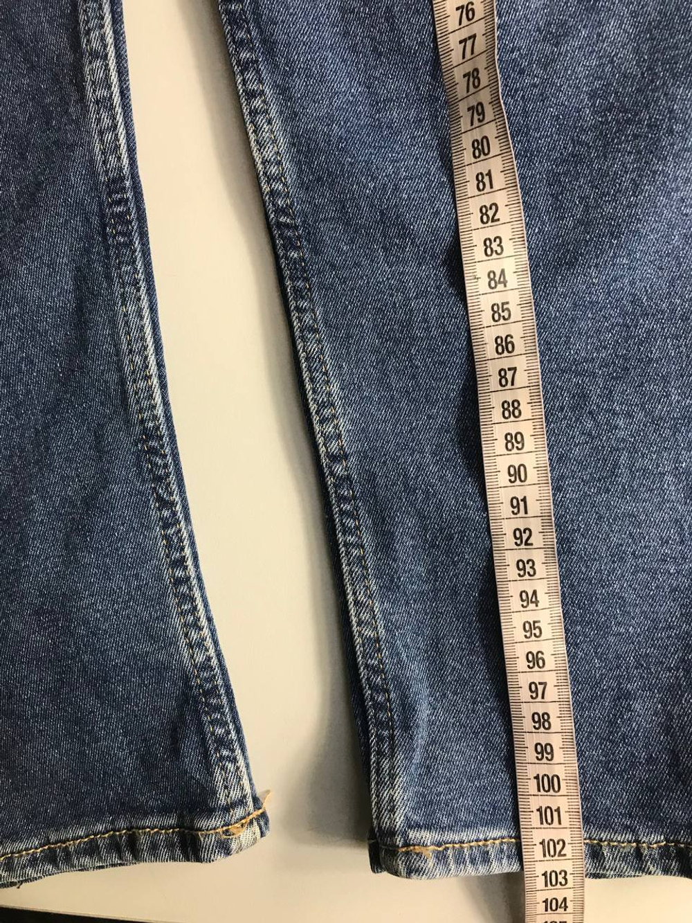 Джинсы H&M с завышенной талией, маркировка 36, визуально на 42 размер