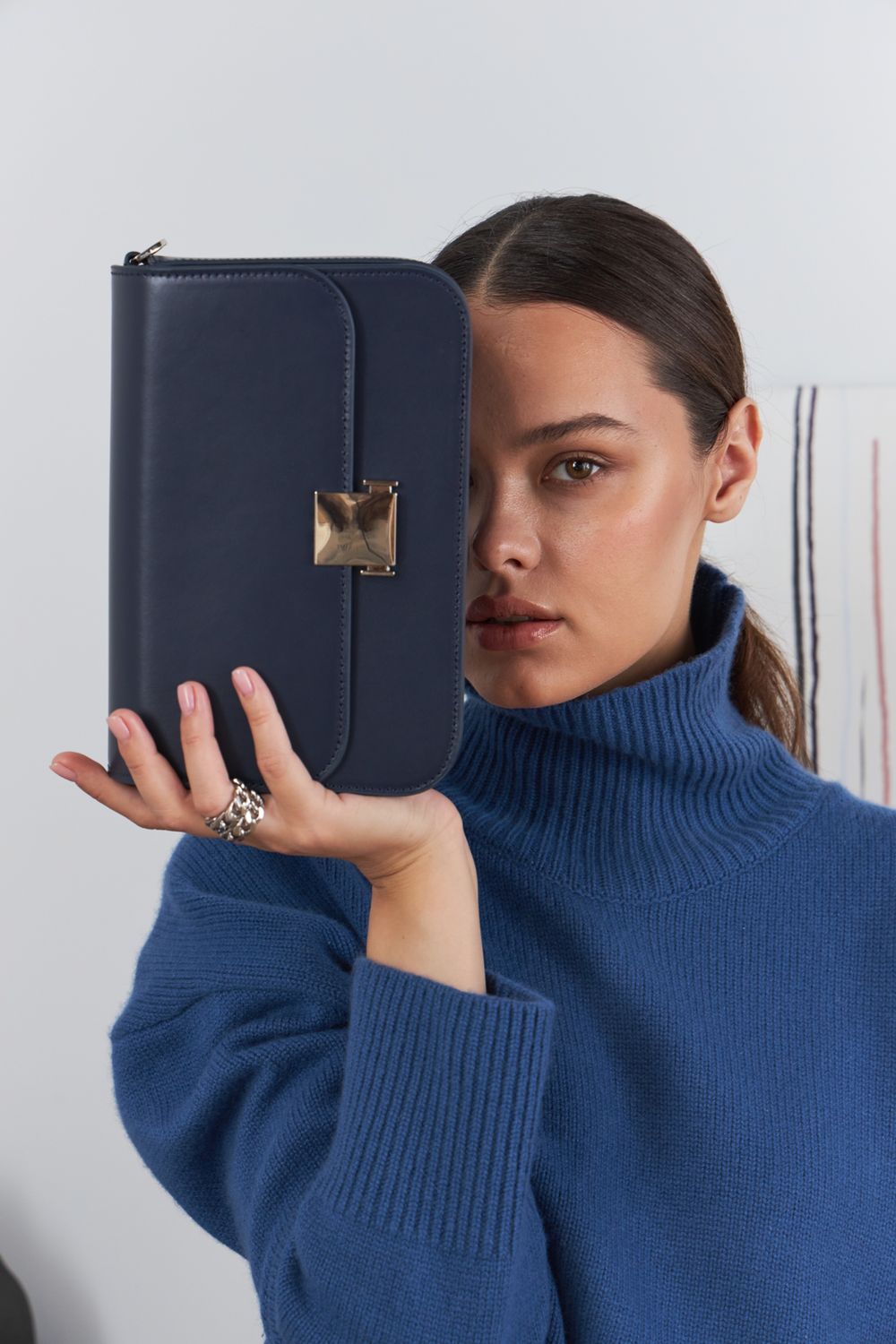 MUSTHAVE BAG NAVY BLUE