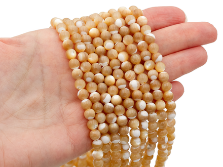 Нить бусин из перламутра 6мм
