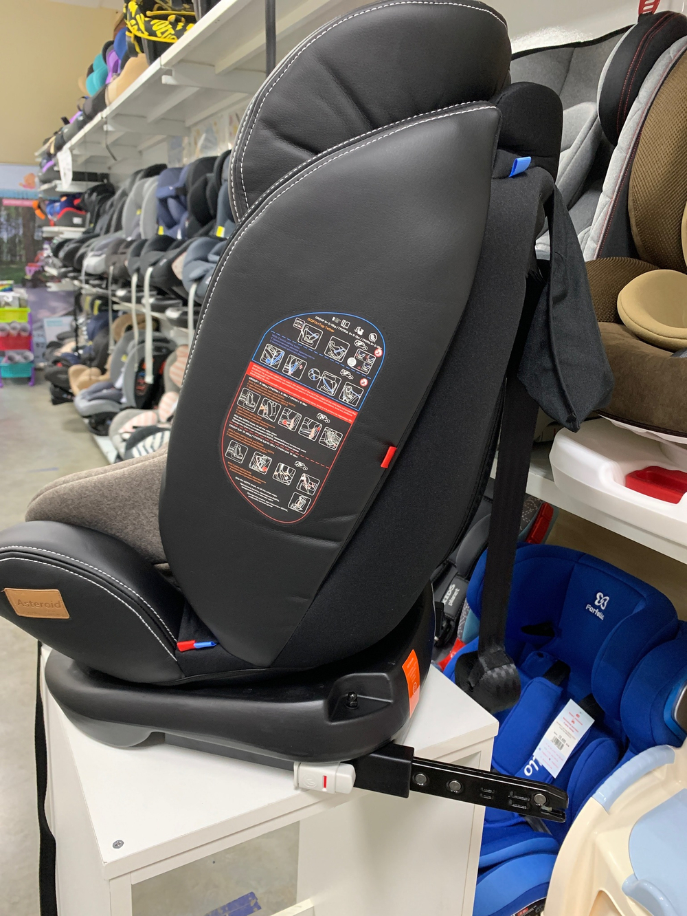 АВТОКРЕСЛО ST-3 Asteroid Lunar Beige