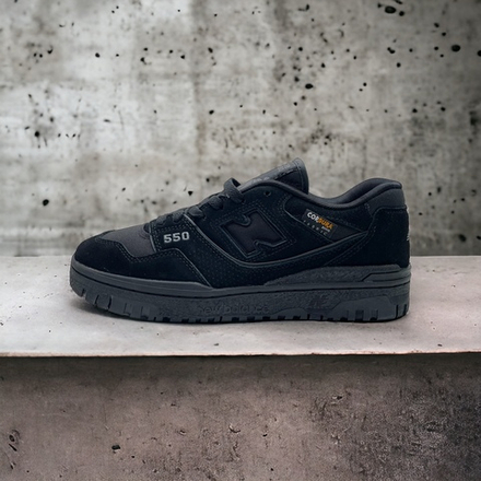 New Balance 550 Cordura • Black