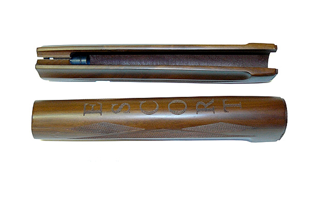Hatsan -ESCORT Цевье в сборе, орех кал.12 (д.907)