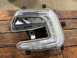 ДХО правый Renault Kaptur 16-22 Б/У Оригинал 266006538R