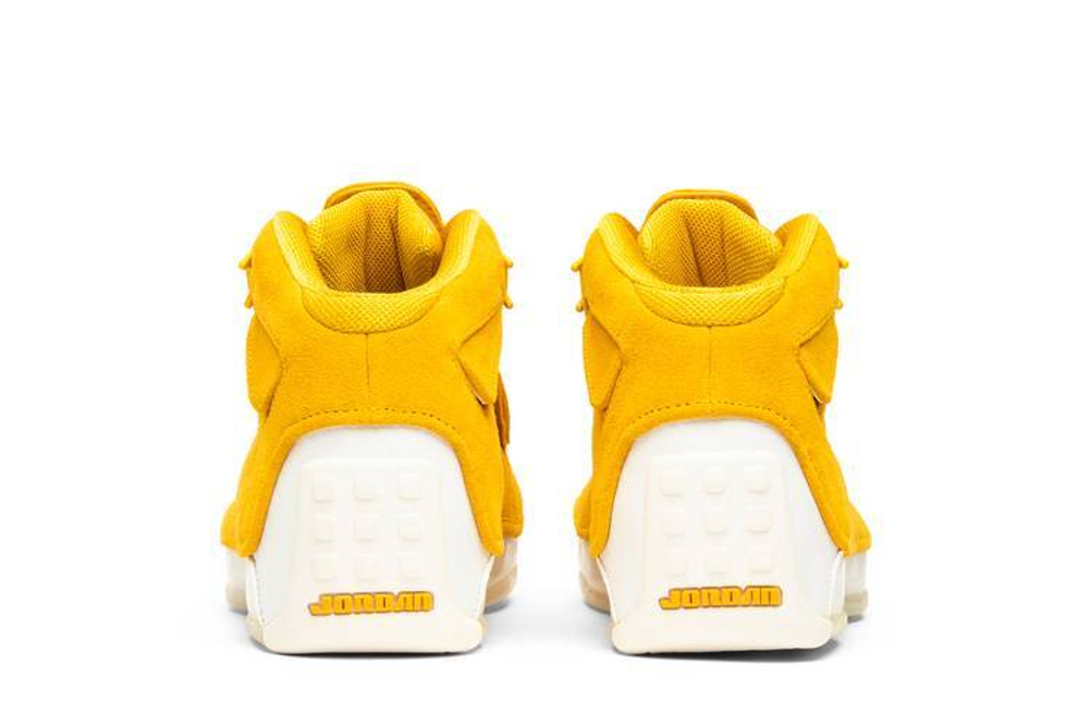 Retro 18 yellow store