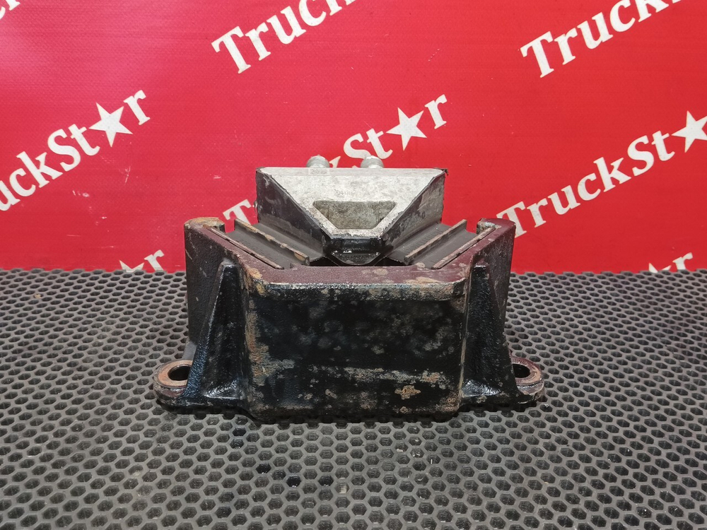 Подушка двигателя задняя 2022г.