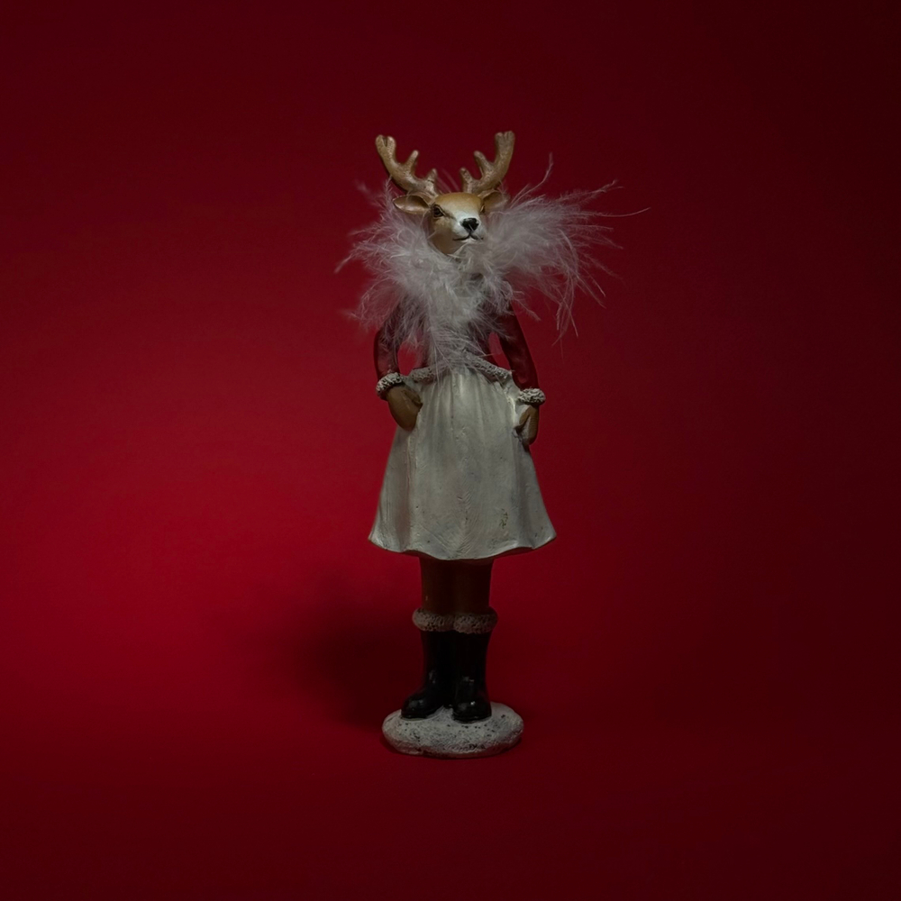 Сувенир Олень девочка (полирезин), H21x7,5x5см, коричневый