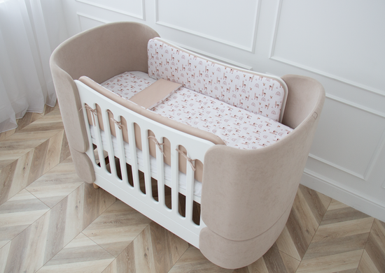 Мягкие бортики для кроватки KIDI soft "Лама" (бежевый, сатин)