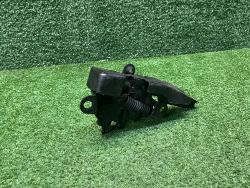 Замок капота Toyota Corolla 11 E160 (2012-2019)