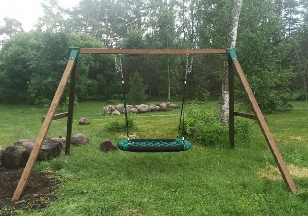 Качели деревянные