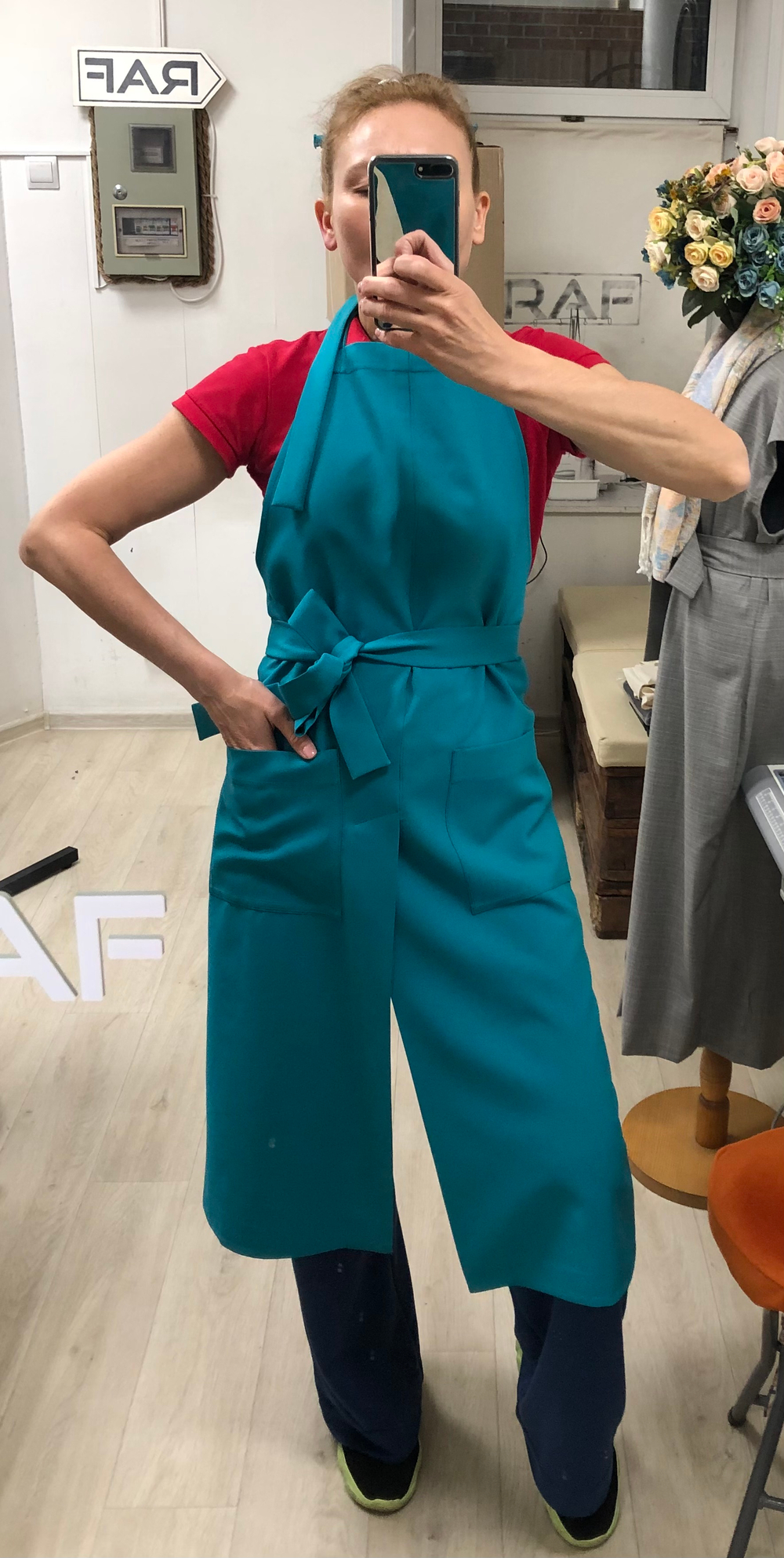 фартуки в кафе