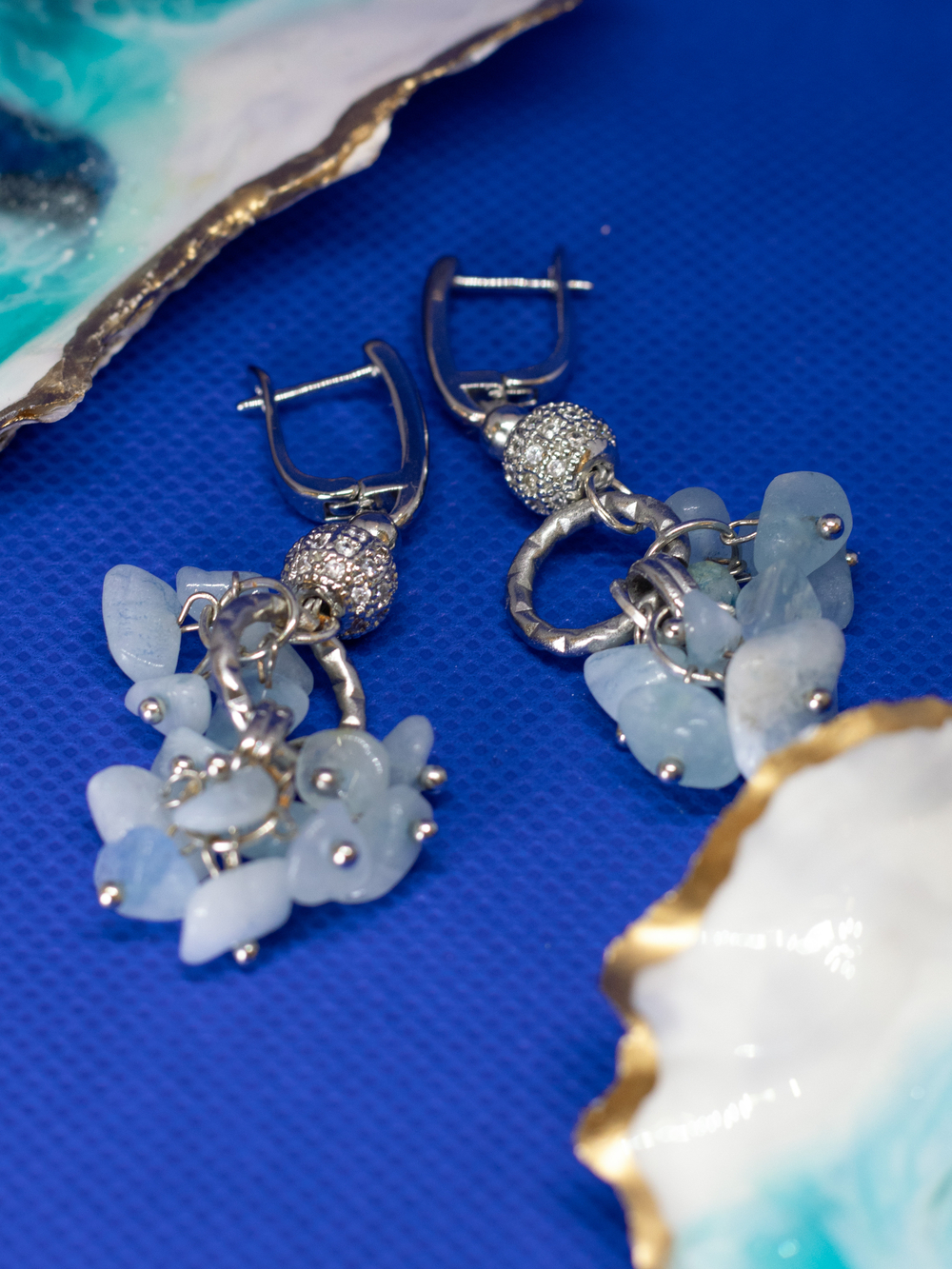 Серьги из голубого аквамарина