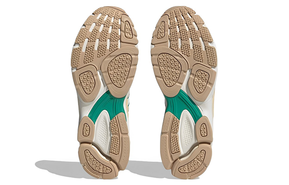 Кроссовки Adidas Spiritain 2000
