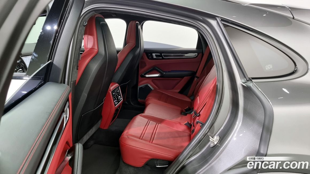 Porsche Cayenne (PO536) 4.0 Turbo Coupe (07.2020)
