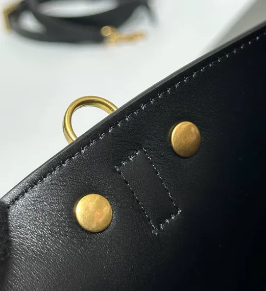 Сумка BALENCIAGA Bel Air Carry All Bag черный/золото
