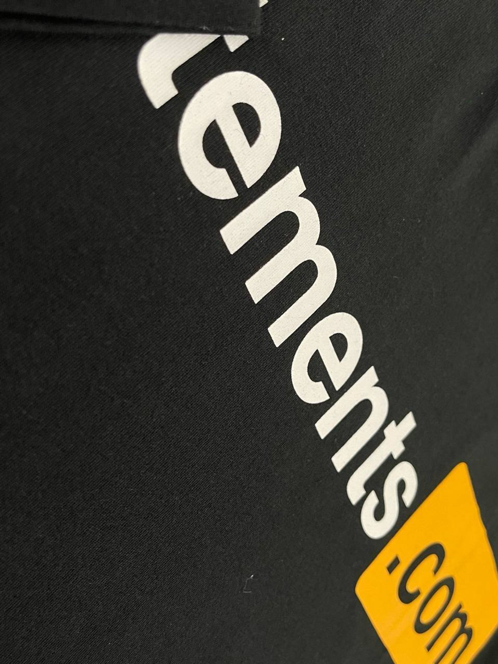 Футболка Vetements