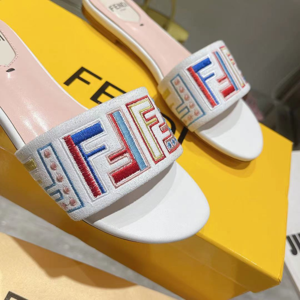 Fendi Signature Slides