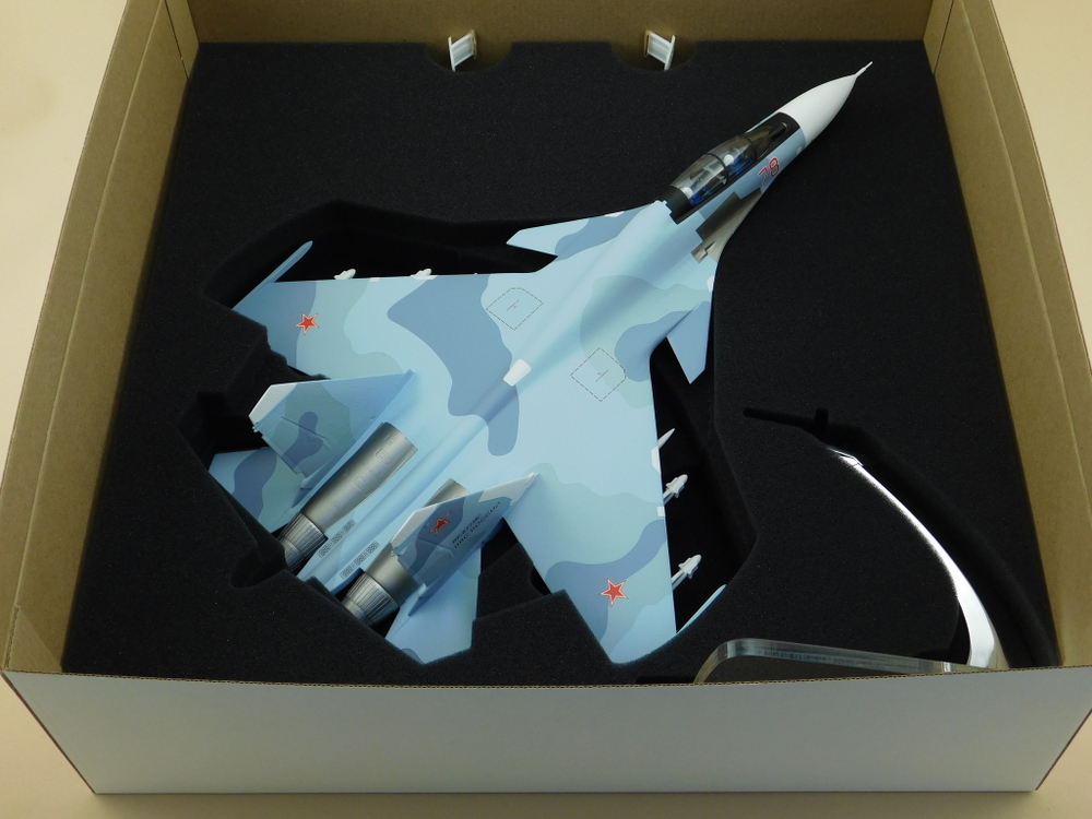 Модель самолета Су-30СМ (М1:48, ВВС России, RF-81738, 78)