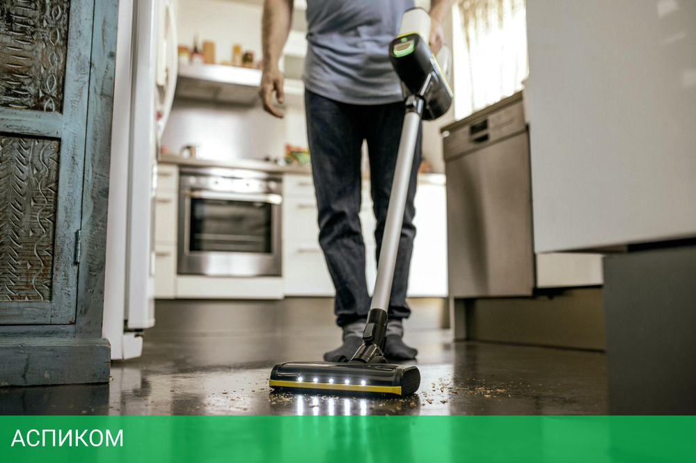 Пылесос Karcher VC 6 Cordless ourFamily белый (1.198-670.0)