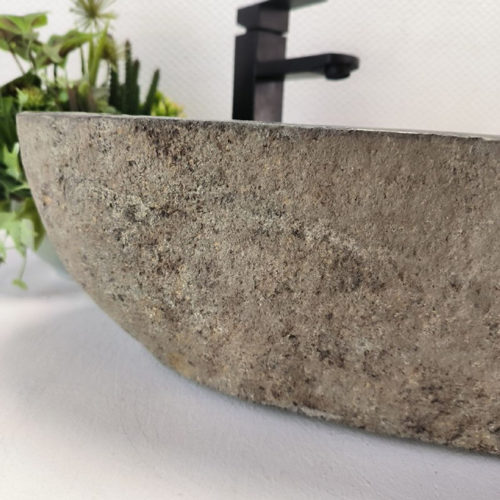 Раковина из речного камня RS63503 (71*46*16) 0124