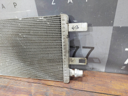 Радиатор охлаждения АКБ Mercedes GLE (V167) 18-нв Б/У Оригинал A1675000400