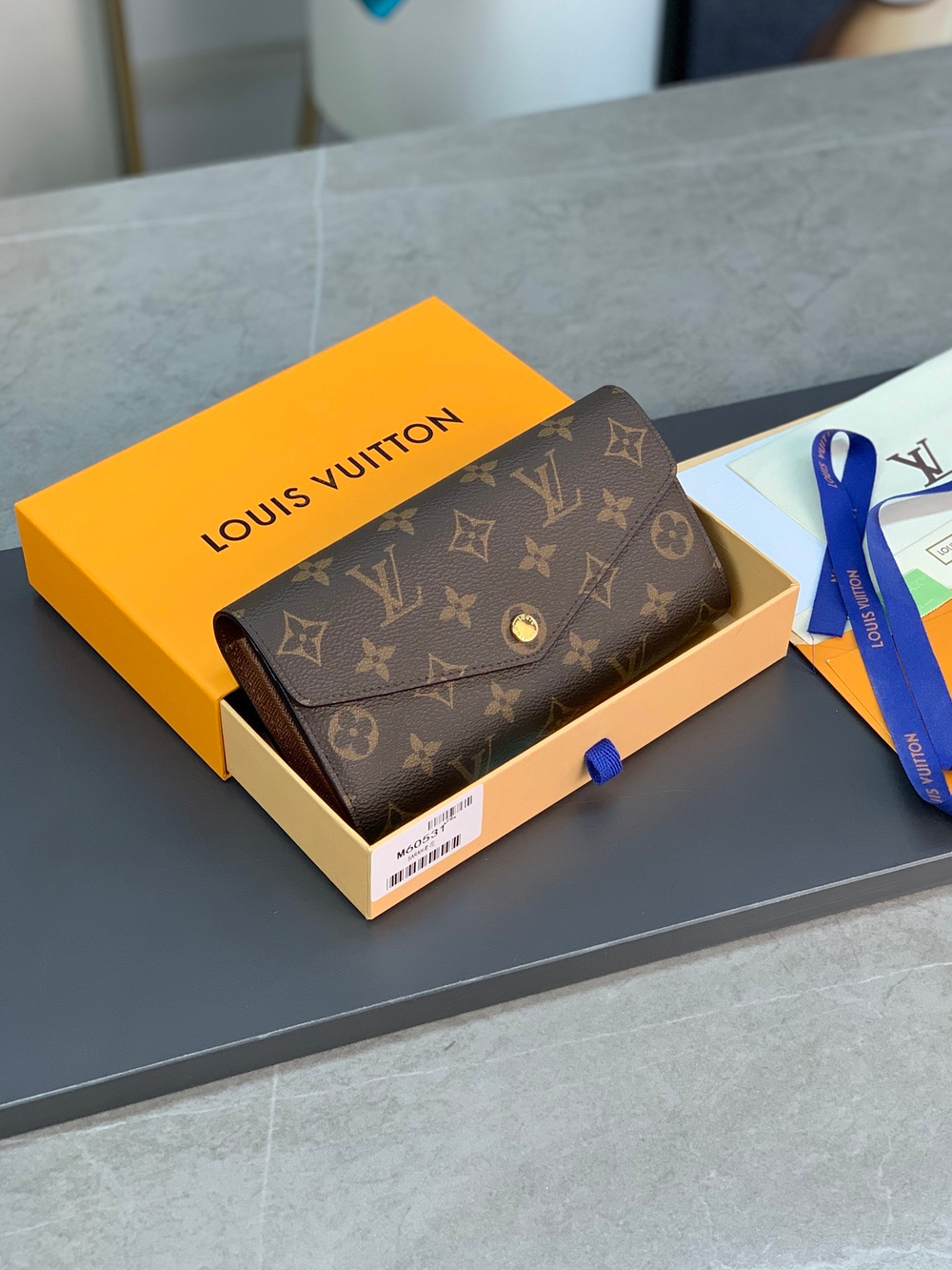Louis Vuitton Sarah Wallet