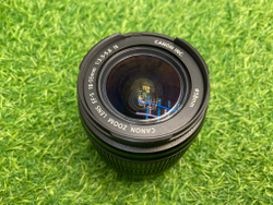 Canon EOS 1100D Kit 18-55mm IS 83.000 кадров