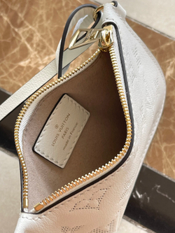 Louis Vuitton Bundle